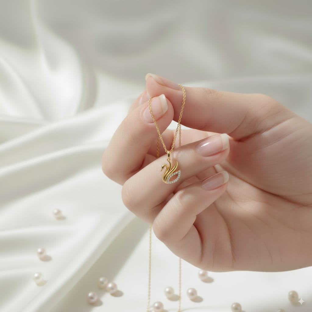 Swan Elegance Necklace – 925 Sterling Silver Gold-Plated Swan Pendant with Crystal Accents